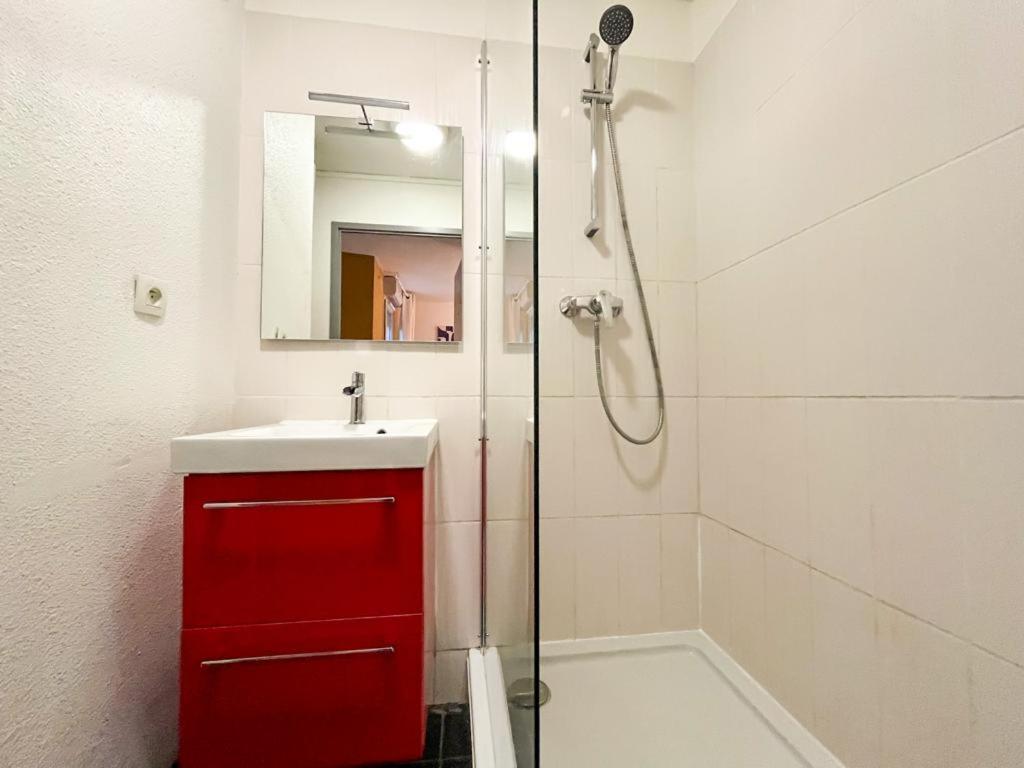 Suite Cobalt Villeurbanne Eksteriør bilde